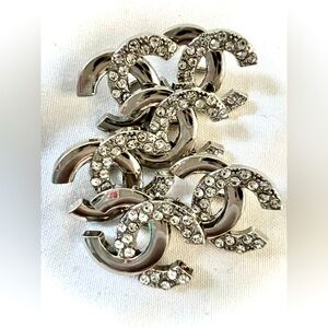 CC 20mm/Set of 6-Chanel style/shank/Silver/Clear faux stones/Fits in a n…
